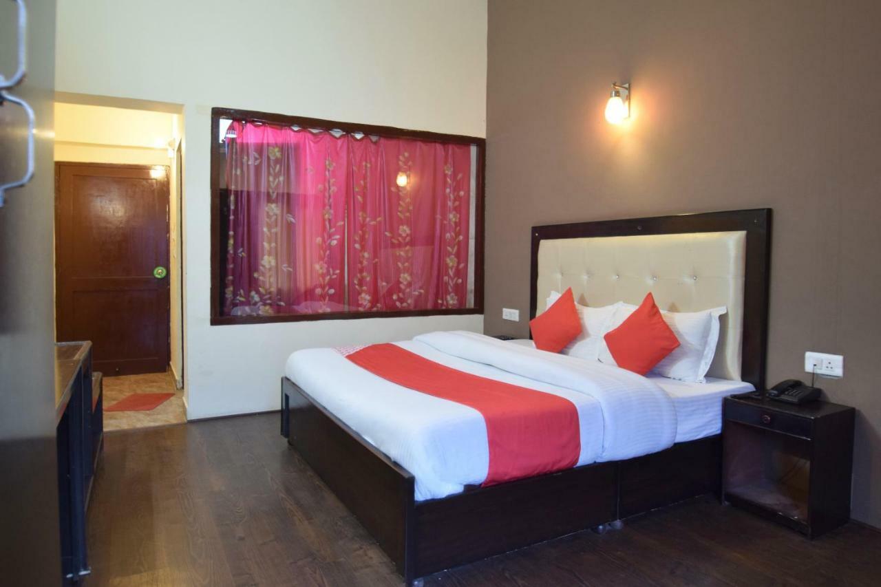Oyo 10186 Hotel Asia Holidays - Manali (Himachal Pradesh) — Photos 1
