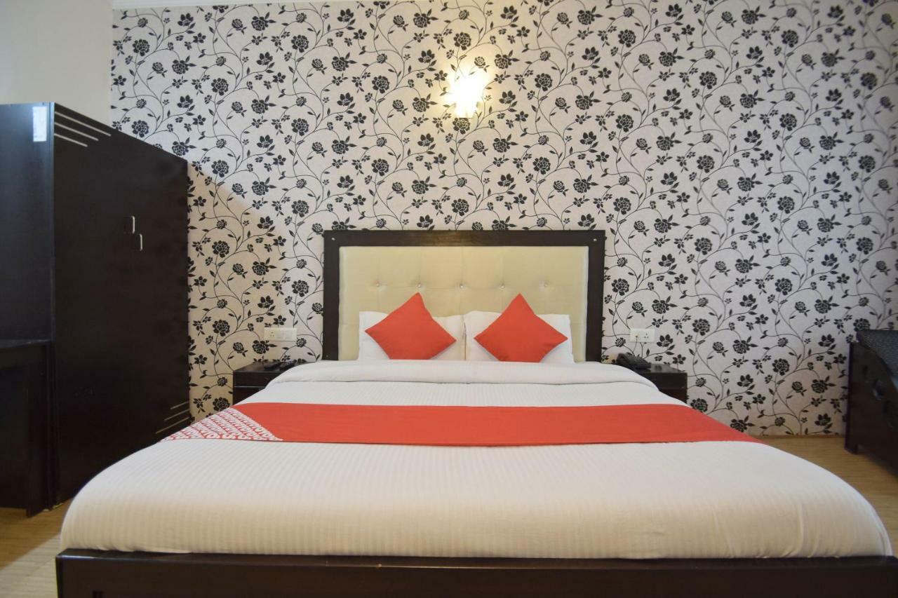Oyo 10186 Hotel Asia Holidays - Manali (Himachal Pradesh) — Photos 2